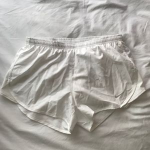 nike running short
